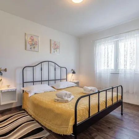 Apartment Lea & Eva 150 Meters From The Sandy - By Ta Leut Agency *